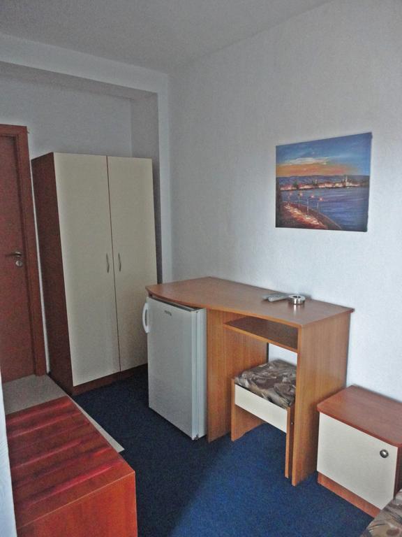 Guest Rooms Casa Luba Свети-Влас Номер фото