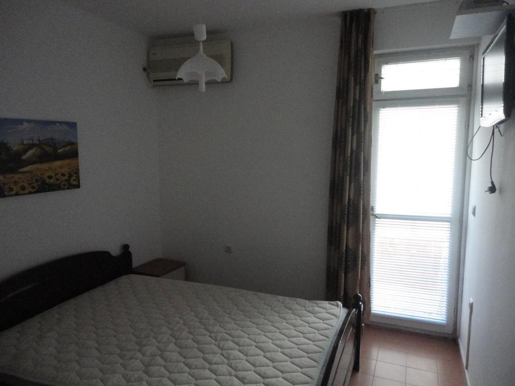 Guest Rooms Casa Luba Свети-Влас Номер фото
